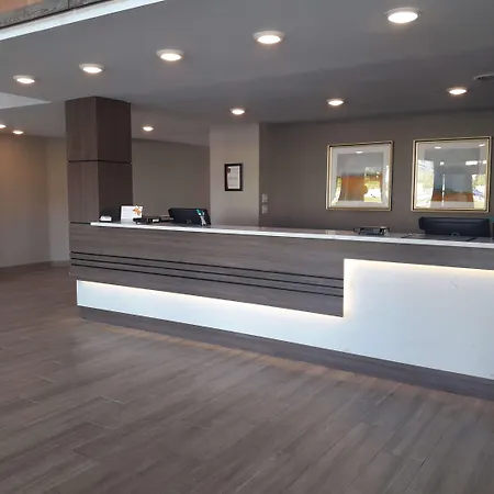 Clarion Pointe University/Expo-3
